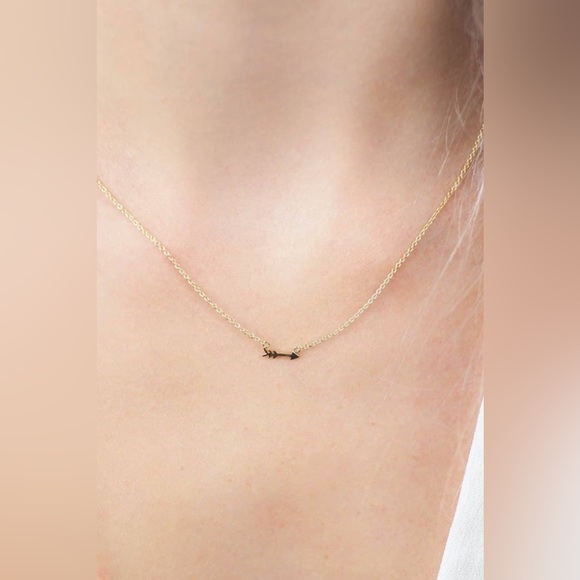 Kitsch Gold Plated Unstoppable  Arrows Necklace and Earring Set New - Picture 3 of 11